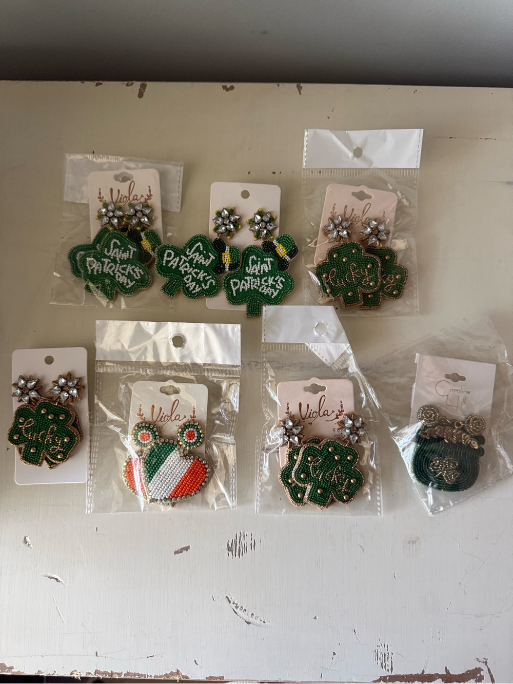75 pairs of earrings โข Kate Spade, Prep obsessed and Caroline Hill - Picture 5 of 10